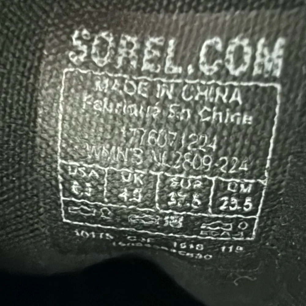 Women’s Sorel Lolla Brown Cutout Ankle Boot Size 6.5 Winter Casual Waterproof